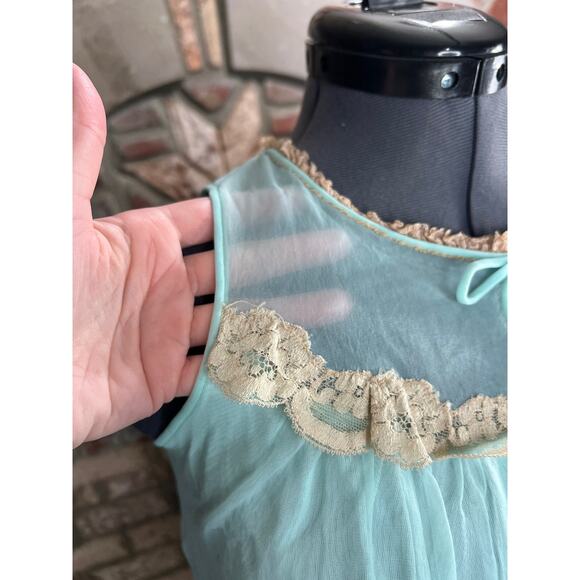 Pajama top satin lace and sheer aqua blue  tan - Picture 4 of 10
